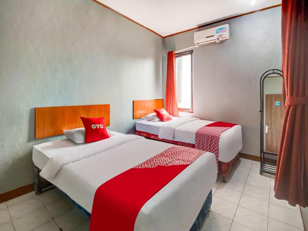 Oyo 3750 Elder Guest House Bandung Eksteriør billede